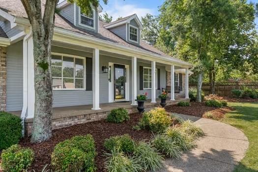 1111 Chickasaw Dr, Brentwood, TN 37027 - entrance to property with covered porch