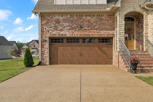 1037 Jackston Mack Way, Gallatin, TN 37066 - garage featuring driveway