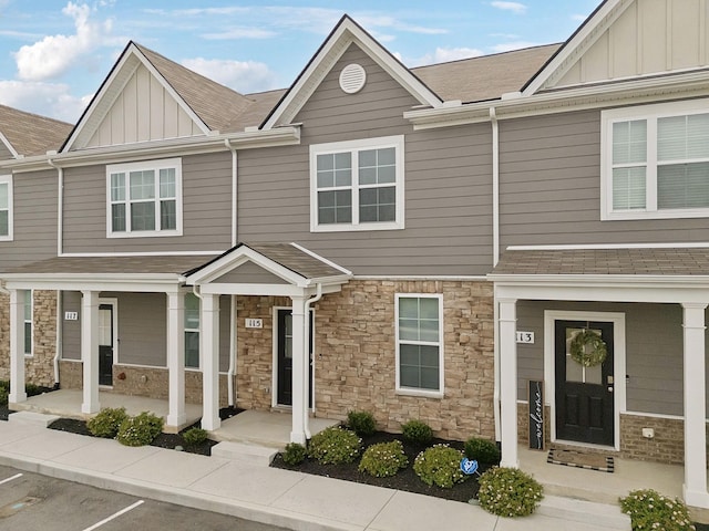 115 Grayson Cir, Chapel Hill, TN 37034 - photo 2
