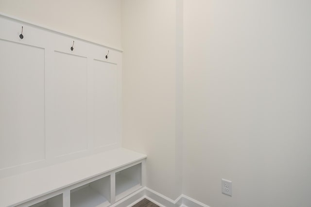 4018 Rampart Way, Spring Hill, TN 37174 - mudroom featuring baseboards
