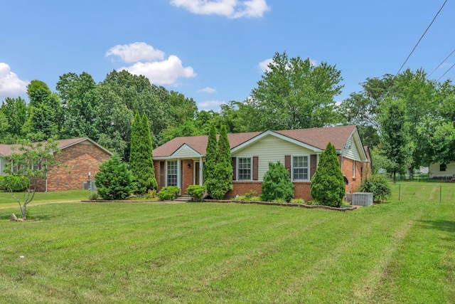 575 Cynthia Dr, Clarksville, TN 37042 - single story home with brick siding