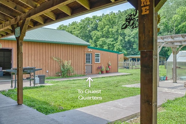 1034 Gaw Branch Rd, Gainesboro, TN 38562 - view of yard with an outdoor structure