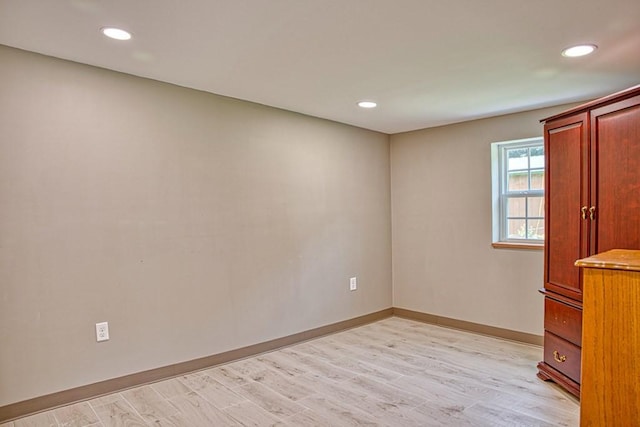 1034 Gaw Branch Rd, Gainesboro, TN 38562 - unfurnished bedroom with light wood finished floors and recessed lighting