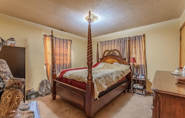 5011 Sunny Acres Dr, Waynesboro, TN 38485 - bedroom with carpet and a textured ceiling