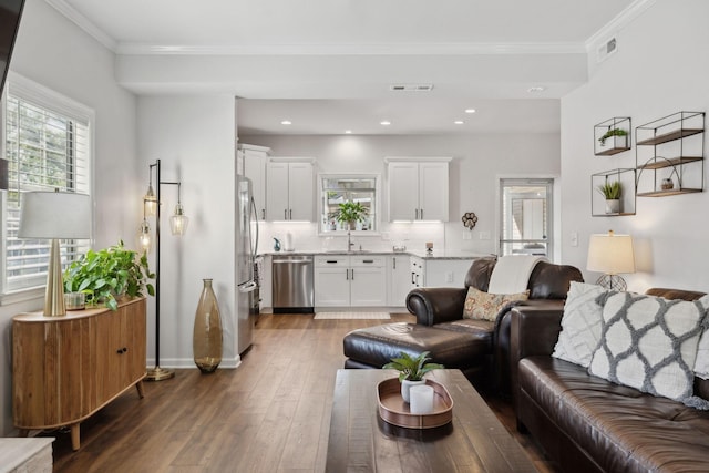 2016 Roderick Cir, Franklin, TN 37064 - living area with hardwood / wood-style floors, recessed lighting, and crown molding