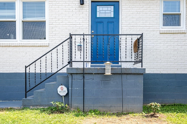 100 Beech St, Columbia, TN 38401 - view of exterior entry featuring brick siding