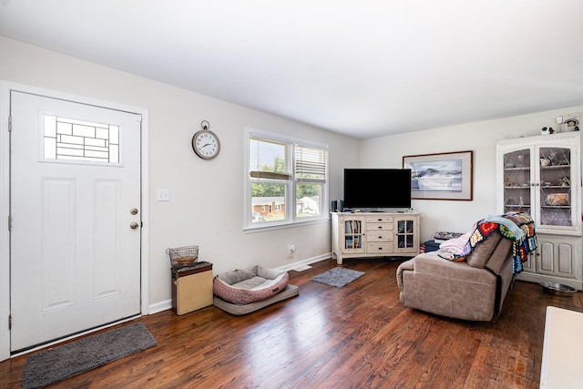 100 Beech St, Columbia, TN 38401 - living area featuring wood finished floors and baseboards
