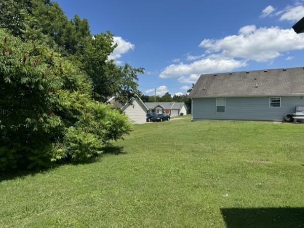 1302 Lyndsey Ridge Dr, La Vergne, TN 37086 - photo 4