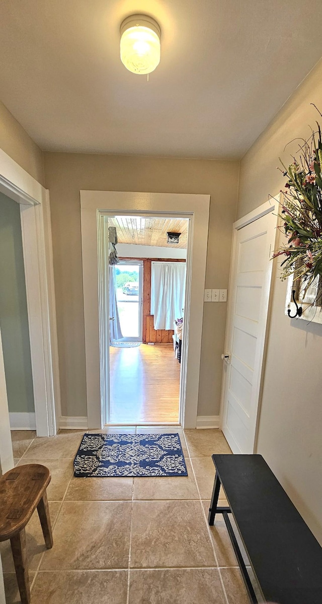 315 Seven Mile Ferry Rd, Cunningham, TN 37052 - entrance foyer with baseboards and light tile patterned floors