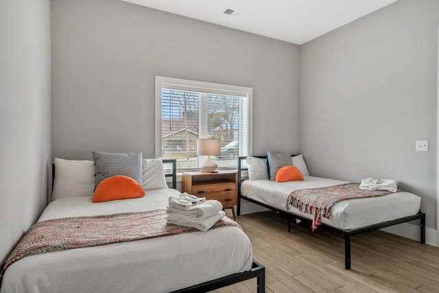 705 27th Ave N, Nashville, TN 37208 - bedroom with light wood-style floors