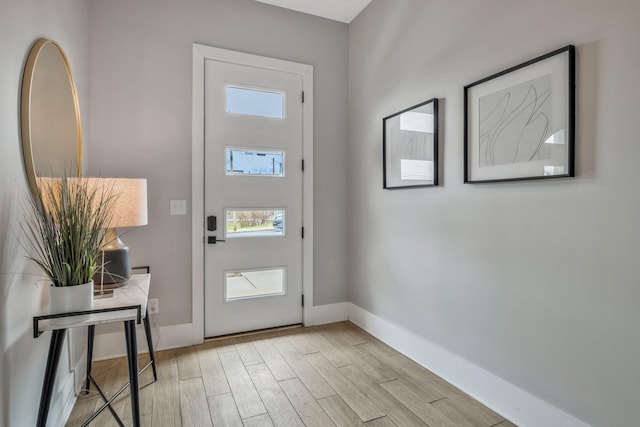 705 27th Ave N, Nashville, TN 37208 - foyer featuring light wood-style flooring and healthy amount of natural light