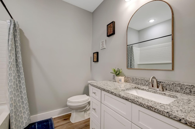 94 Hickory Ridge Ln, Woodbury, TN 37190 - full bath with vanity and wood finished floors
