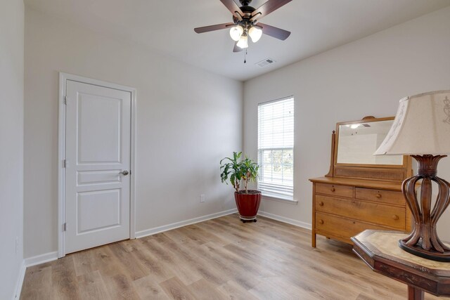 309 Patriotic Way, Mount Juliet, TN 37122 - living area with light wood-type flooring and ceiling fan