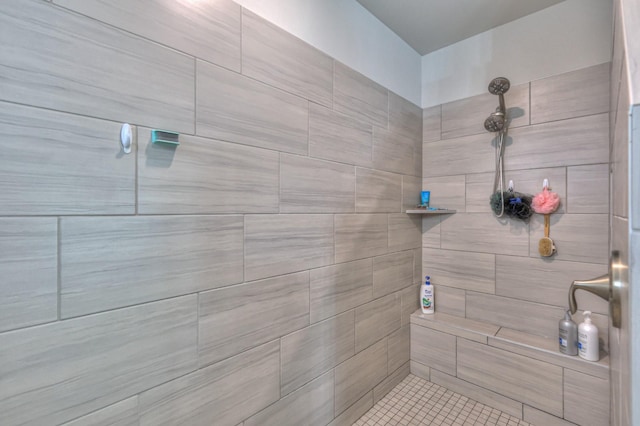 1655 Burrows Ave, Murfreesboro, TN 37129 - full bath featuring a tile shower and a sauna