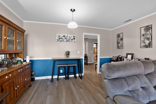259 Mayflower Ln N, Madison, TN 37115 - living room featuring wood finished floors and crown molding