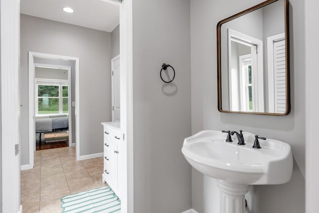 1250 Ed Seay Gregory Ln, Hartsville, TN 37074 - bathroom featuring baseboards and tile patterned flooring
