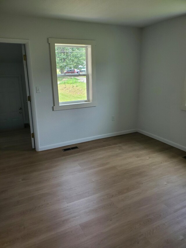 1171 5th St, Jellico, TN 37762 - empty room featuring wood finished floors