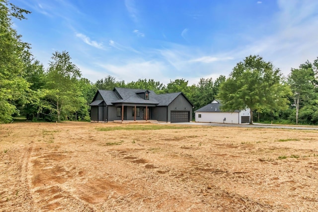 4106 Asbury Rd, Manchester, TN 37355 - view of front of house featuring a garage