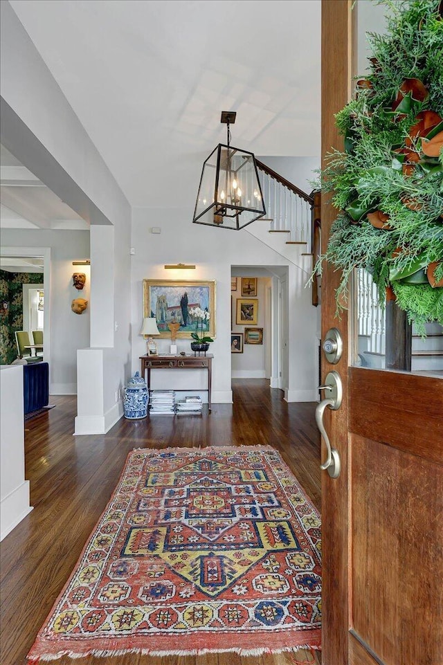 709 S Greenwood Ave S, Chattanooga, TN 37404 - entryway with wood finished floors and a chandelier