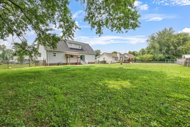 3405 Polly Dr, Clarksville, TN 37042 - fenced backyard featuring entry steps