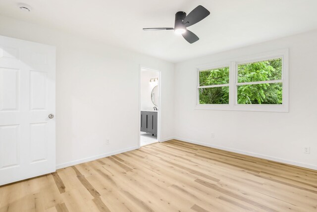 107 Hillsdale Dr, Hendersonville, TN 37075 - unfurnished bedroom with light wood-style floors, connected bathroom, and ceiling fan