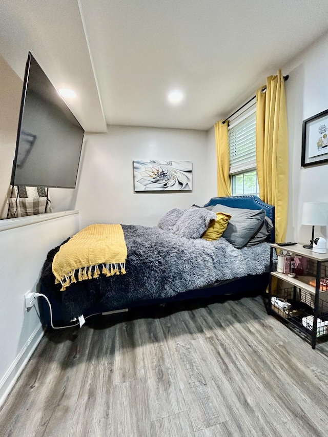 1307 Tomahawk Trce, Murfreesboro, TN 37129 - bedroom with wood finished floors and baseboards