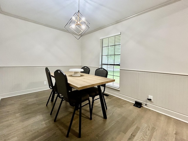 1307 Tomahawk Trce, Murfreesboro, TN 37129 - dining area featuring crown molding, dark wood-style floors, a wainscoted wall, and a chandelier