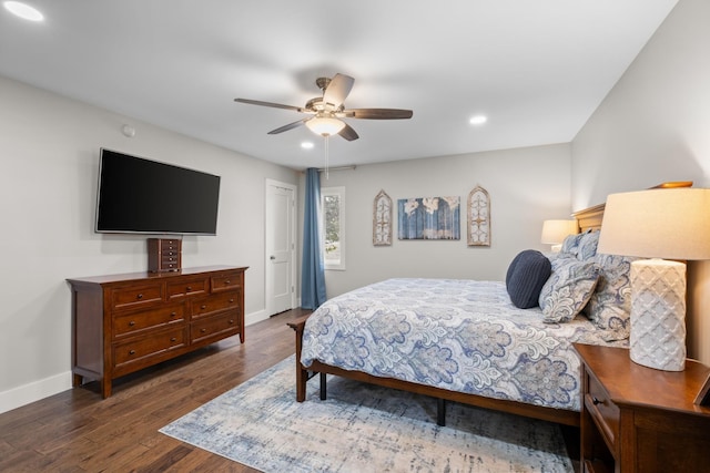 2913 New Hope Rd, Hendersonville, TN 37075 - bedroom with dark wood-type flooring, recessed lighting, and a ceiling fan