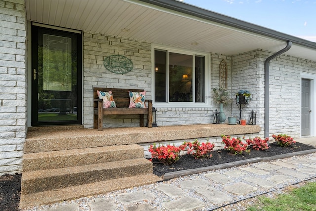 2913 New Hope Rd, Hendersonville, TN 37075 - entrance to property with covered porch