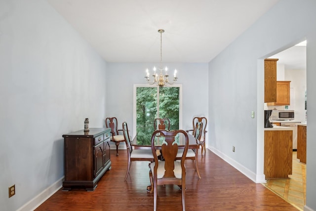 1438 Brighton Cir, Old Hickory, TN 37138 - dining area with a chandelier and wood finished floors