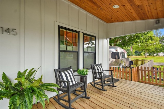 145 W Hollis Chapel Rd, Portland, TN 37148 - view of wooden terrace