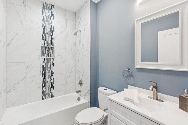 148 Quita Cir, Lebanon, TN 37087 - bathroom with vanity and shower / washtub combination