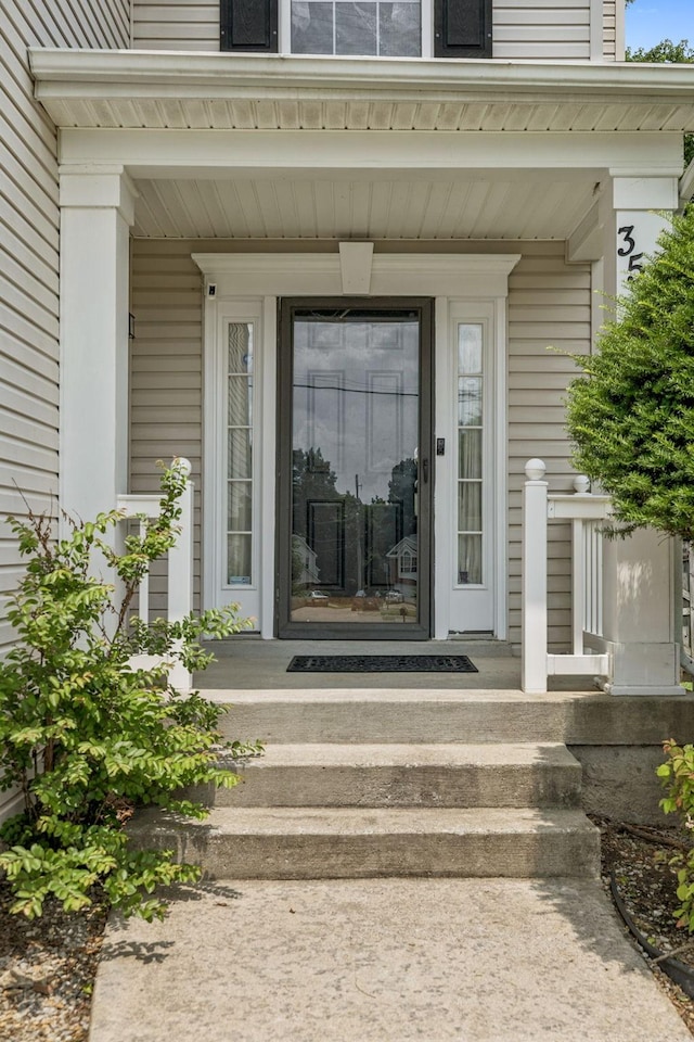 3524 Glenfalls Dr, Hermitage, TN 37076 - entrance to property with a porch