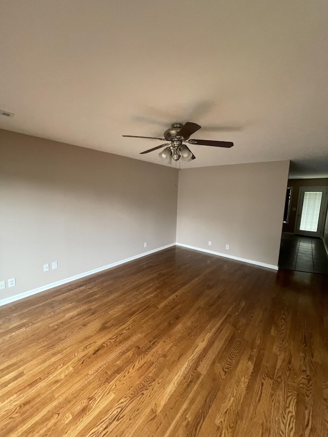 1053 Red Apple Ct, Clarksville, TN 37040 - photo 5