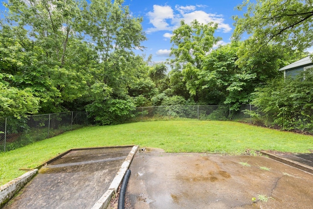 104 S Charlotte St, Dickson, TN 37055 - fenced backyard with a patio