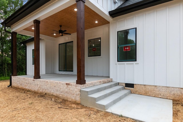 4100 Asbury Rd, Manchester, TN 37355 - porch with a ceiling fan