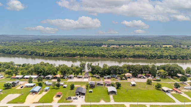 1038 Wc Pickett Rd, Clifton, TN 38425