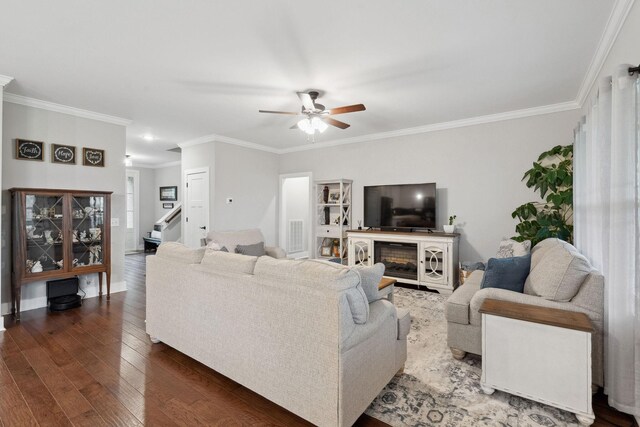 4731 Lunns Store Rd, Chapel Hill, TN 37034 - living room with dark wood-style flooring, a ceiling fan, and crown molding