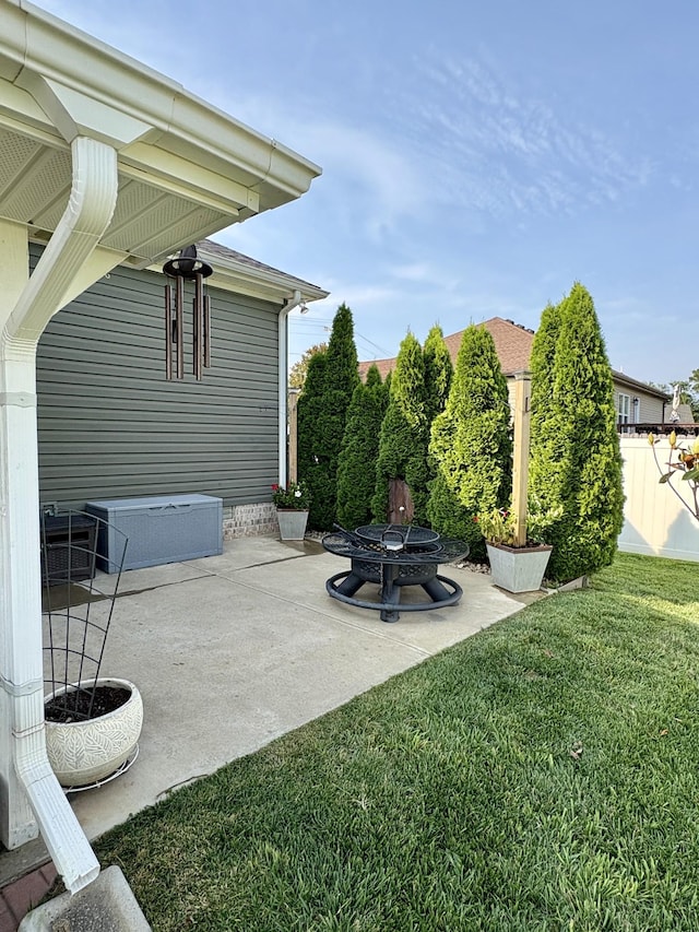 4611 Turquoise Ln, Murfreesboro, TN 37129 - view of patio featuring an outdoor fire pit