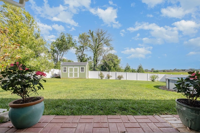 4611 Turquoise Ln, Murfreesboro, TN 37129 - fenced backyard with a storage shed