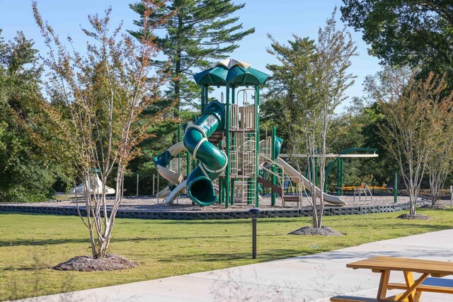 8011 Cane Creek Rd, Nashville, TN 37221 - community playground featuring a yard