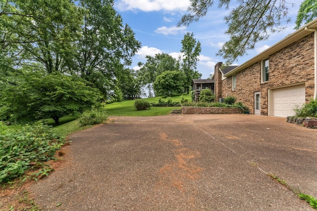 123 Proffitt St, Carthage, TN 37030 - view of yard featuring driveway