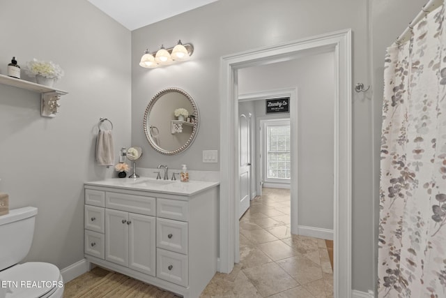 48 Riverside Dr, Oak Ridge, TN 37830 - full bathroom featuring vanity, curtained shower, and tile patterned flooring