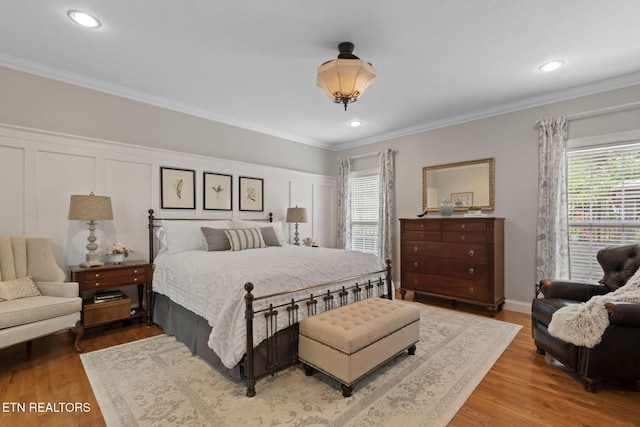 48 Riverside Dr, Oak Ridge, TN 37830 - bedroom featuring multiple windows, ornamental molding, wood finished floors, and recessed lighting