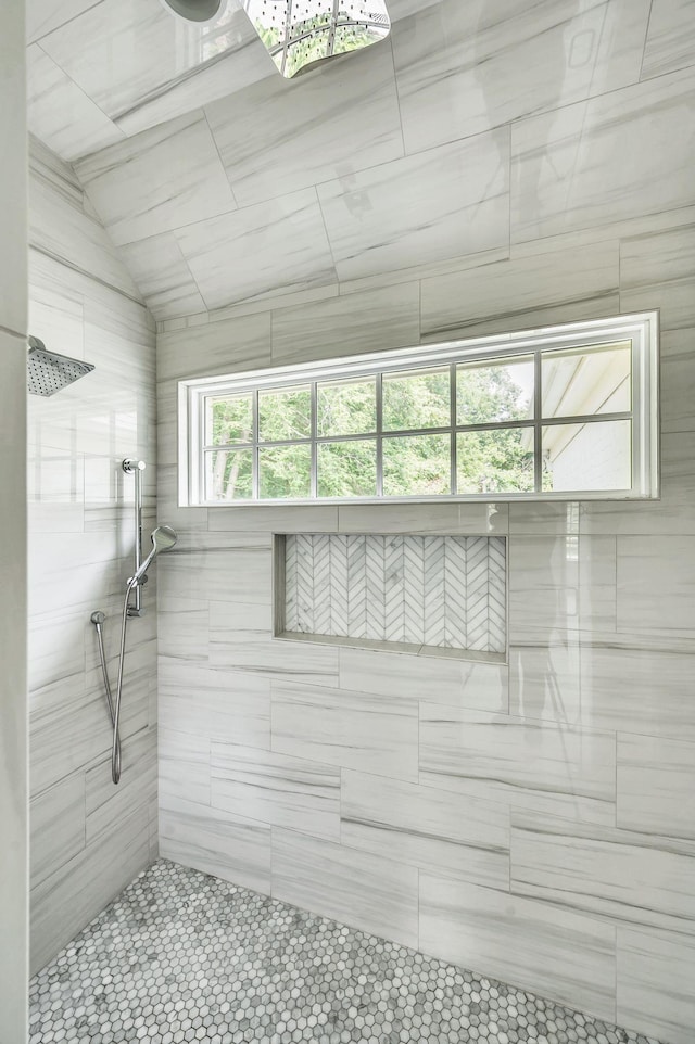 1932 Rosewood Valley Dr, Brentwood, TN 37027 - bathroom with a tile shower