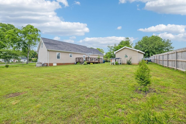 113 Beck Ct, Murfreesboro, TN 37128 - view of yard featuring a wooden deck