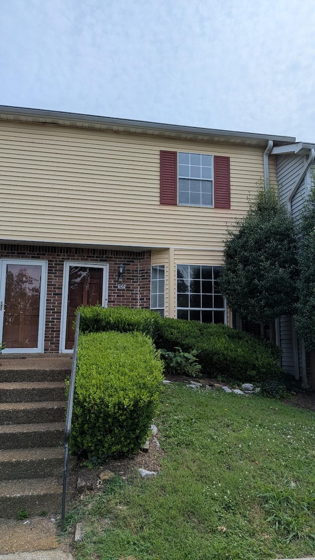 106 Beech Forge Dr, Antioch, TN 37013 - back of property featuring a lawn