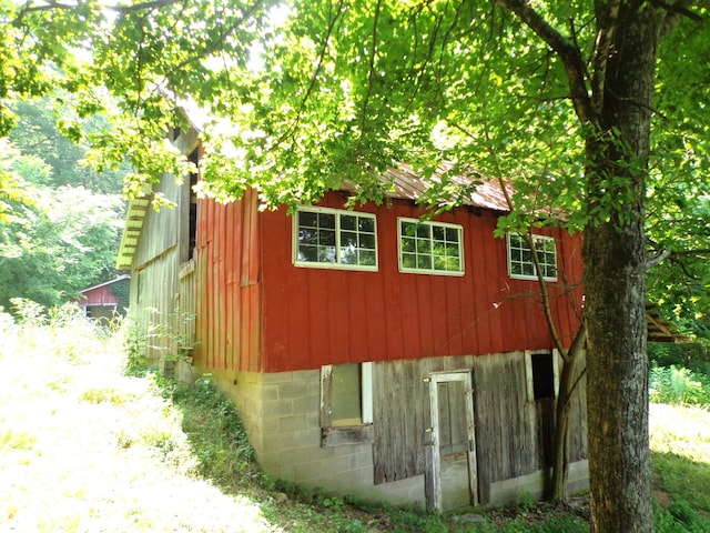 1342 Russell Creek Rd, Lobelville, TN 37097 - view of property exterior