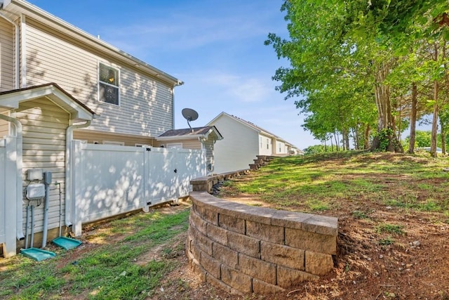 2058 Caladonia Way, Smyrna, TN 37167 - view of side of property featuring a garage