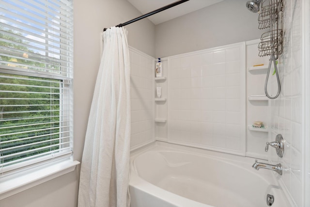 717 Monarchos Bnd, Burns, TN 37029 - bathroom with plenty of natural light and shower / tub combo with curtain